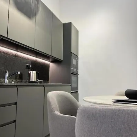 Premium Luxury Near Basilica * 부다페스트