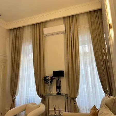 Premium Luxury Near Basilica