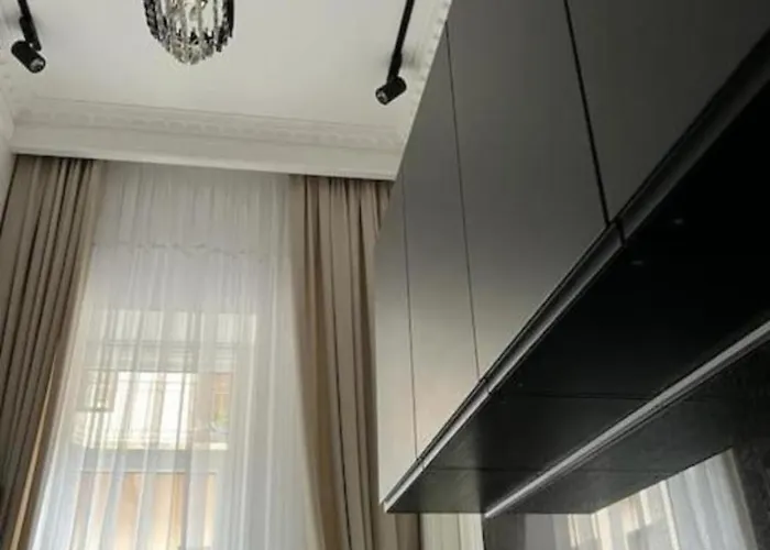 Premium Luxury Near Basilica Apartmán